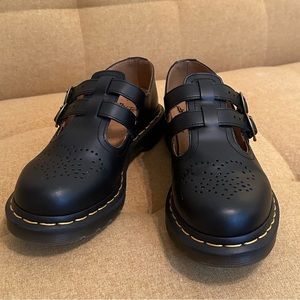 Dr. Martens - Doc Martens 8065 Smooth Leather Mary Jane Shoes